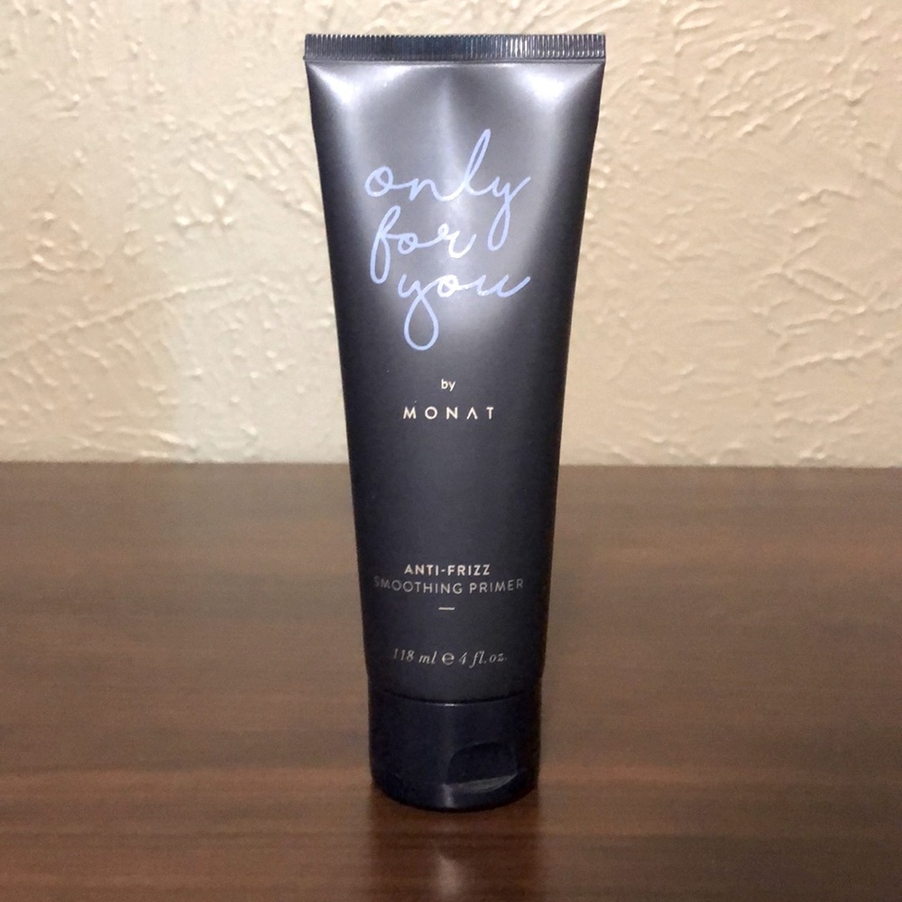 MONAT Anti-Frizz Smoothing Primer